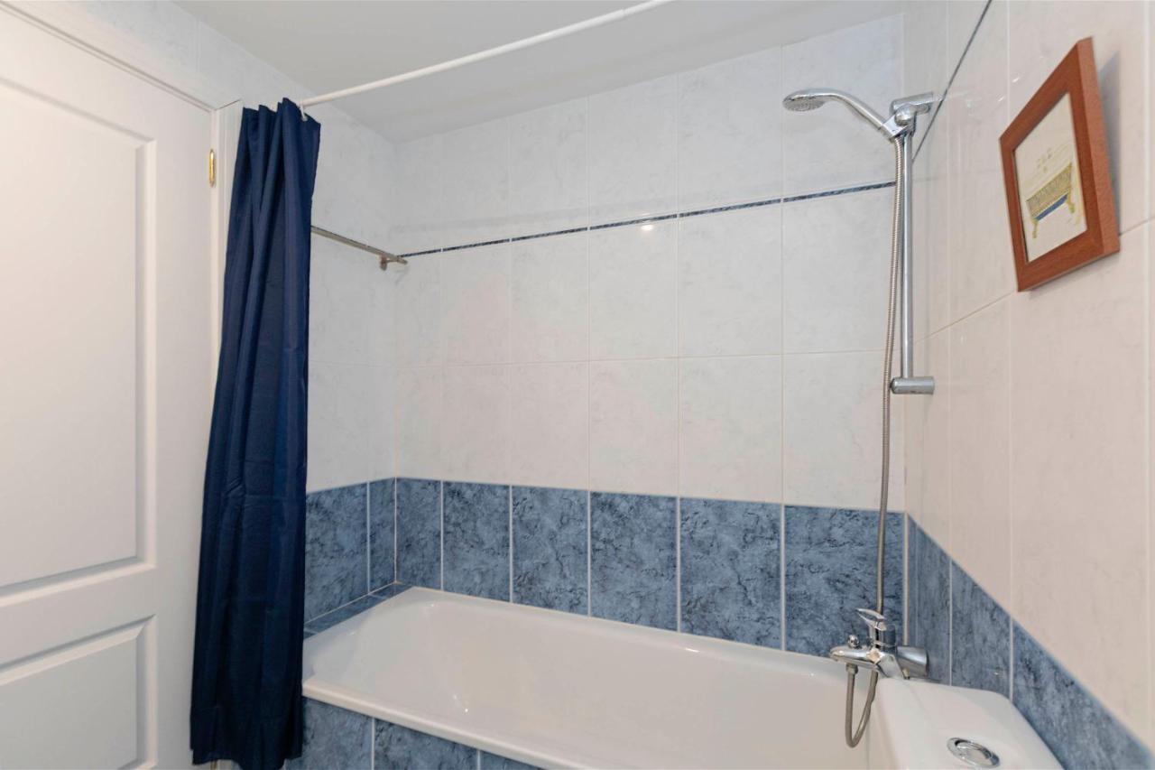 אדחה Apartamento Sara En El Veril Del Duque - Sara Vacation מראה חיצוני תמונה